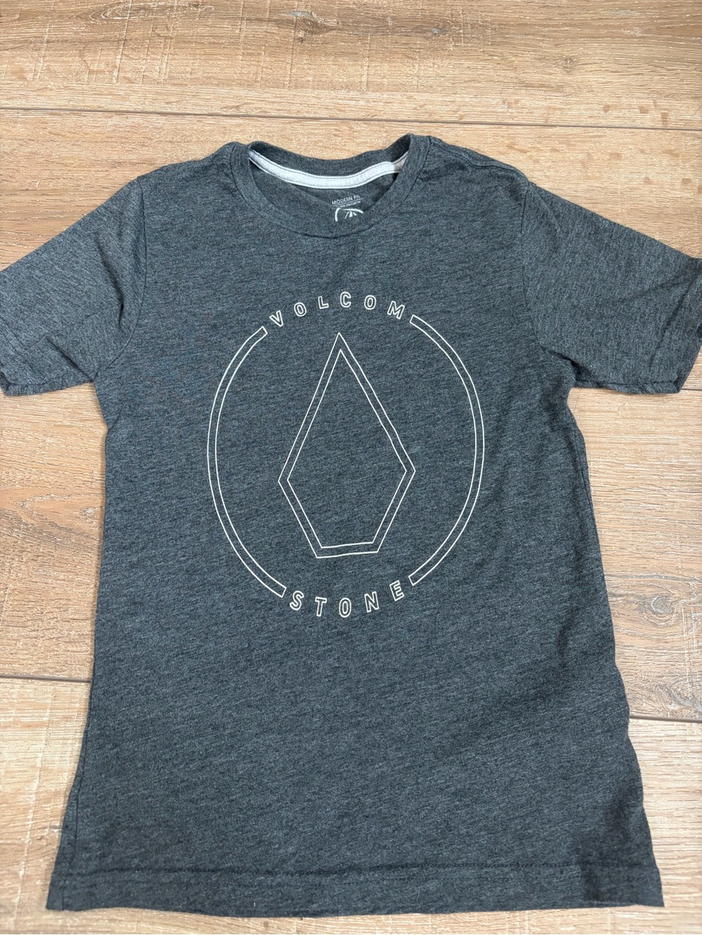 Volcom Boys Gray Stone Graphic T-Shirt Modern Fit Size S